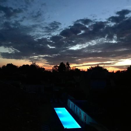 De La Chambre Au Jardin Belleville-en-Beaujolais Esterno foto